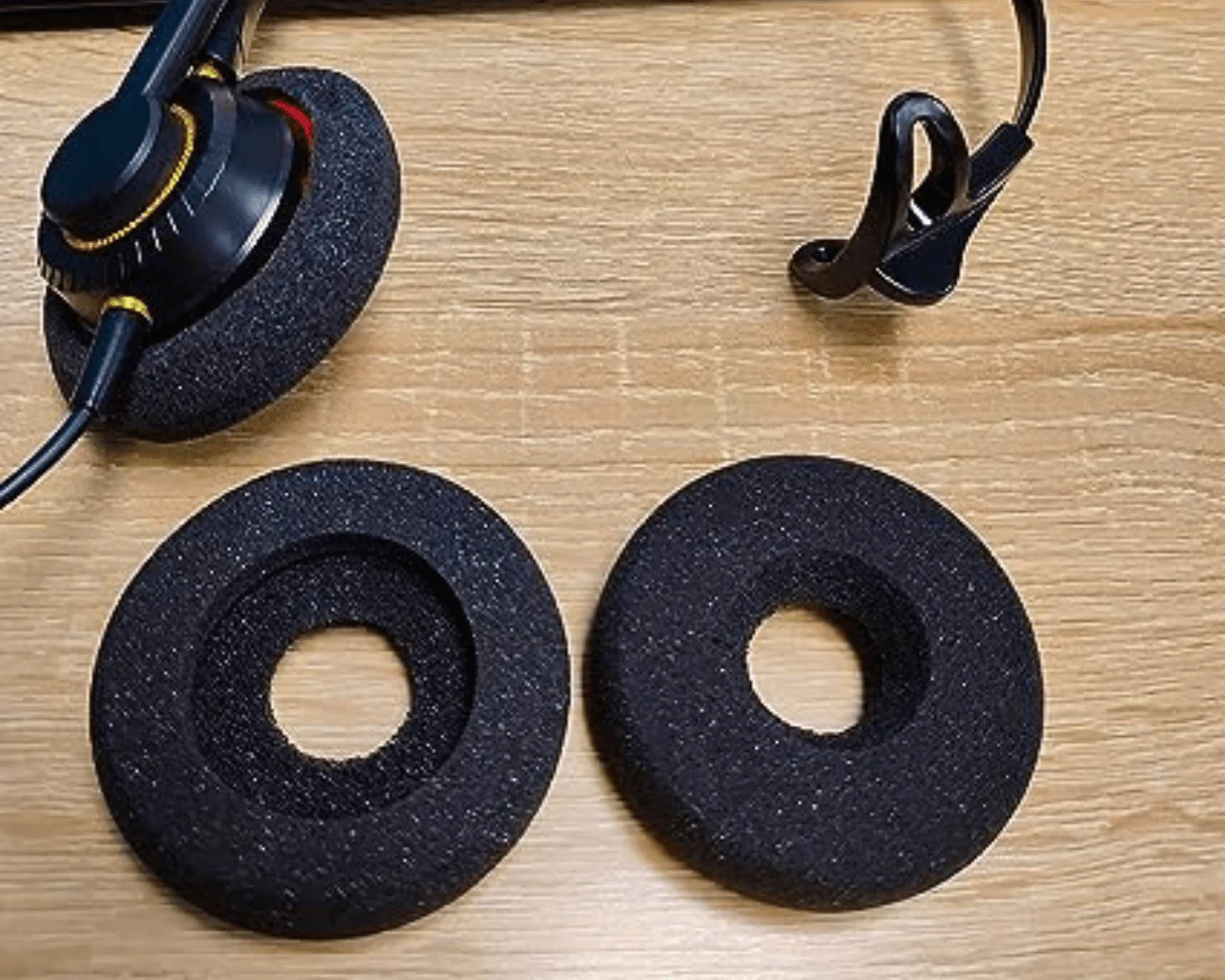 Earpads Cushion Pair For Plantronics Blackwire C3220 - Image 3