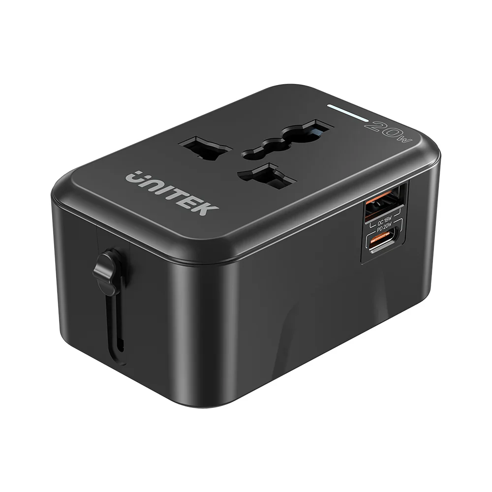Unitek Universal Travel Adapter 20W - Image 4